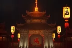 《末班地铁的猫》剧照，车厢角落里蜷着的一只橘猫